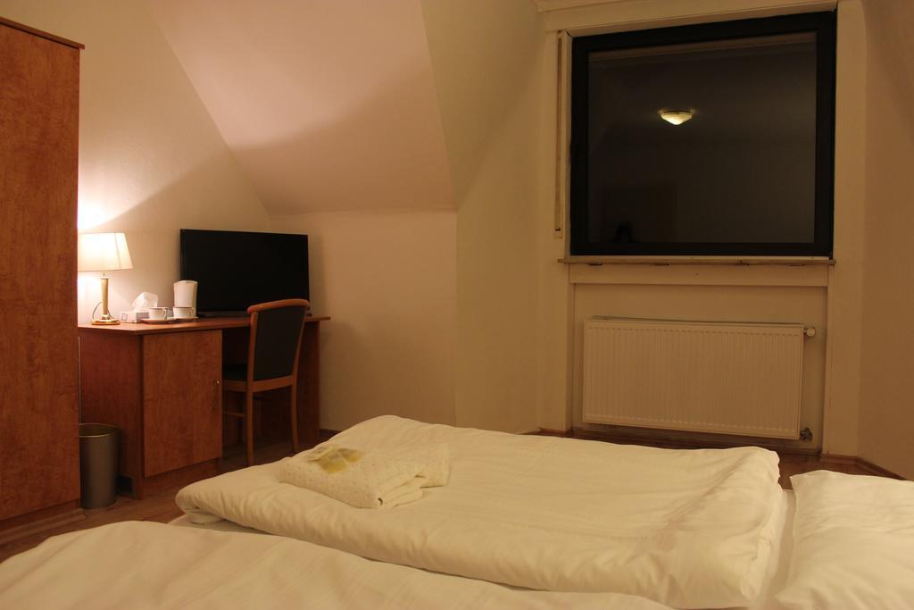 Hotel Gaya Bad Soden am Taunus Pokoj fotografie